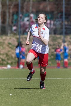 Bild 134 - wCJ Walddoerfer - Altona 93 : Ergebnis: 0:1